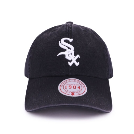 SOFT WASH STRAPBACK 芝加哥白襪 老帽 黑色